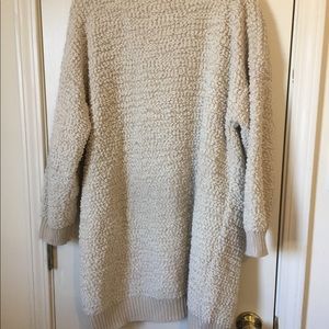 Plush, long cardigan